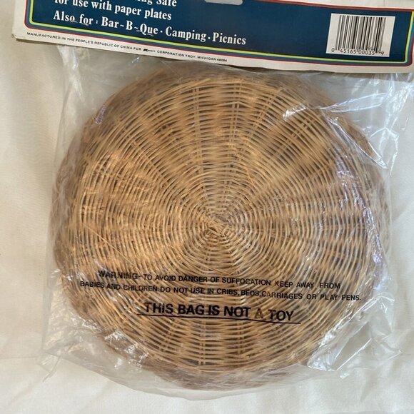 8 Vintage Boho Wicker Rattan Bamboo Paper Plate Holder Camping Picnic Party NOS - Picture 7 of 7